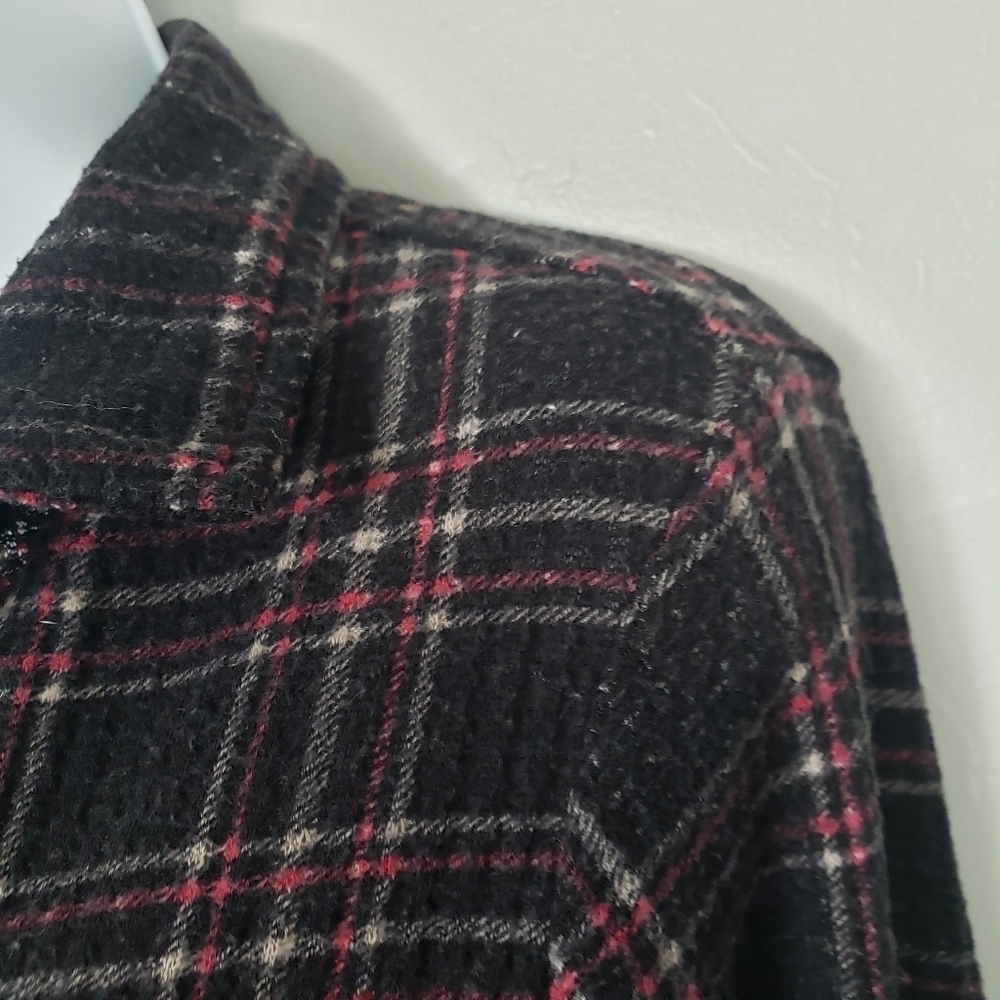 Daytrip Small Black Plaid Long Sleeve Shirt Lace Up Sides Pink White Soft Top - Picture 9 of 10